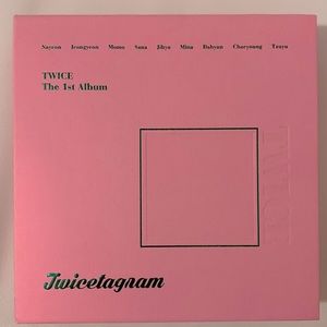 TWICE “The 1st Album” - Twicetagram (Vol.1) [pink ver.] CD (Nayeon Jihyo Mina)